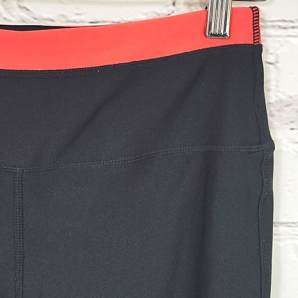 Avia Running Crops   - Picture 4 of 7